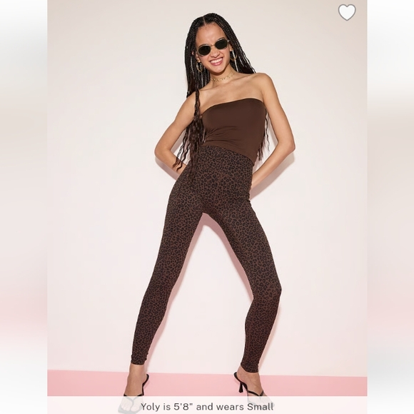 PINK VS Base Stretch Tube Top Ganache (Brown) NWOT - Picture 3 of 6